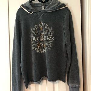 DMB sweatshirt size small. Crown ladies sweatshirt